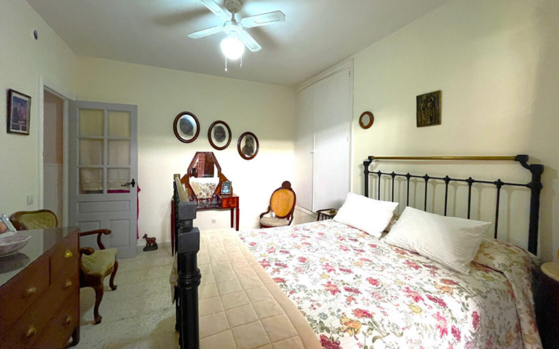 Прекрасна вілла в Андалусії з видом на море 250 кв.м