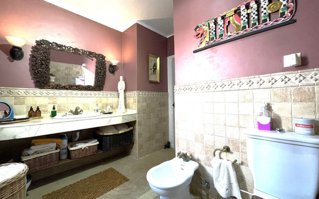 Прекрасна вілла в Андалусії з видом на море 250 кв.м