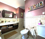 Прекрасна вілла в Андалусії з видом на море 250 кв.м