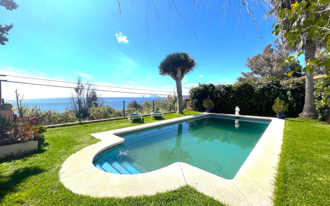 Прекрасна вілла в Андалусії з видом на море 250 кв.м