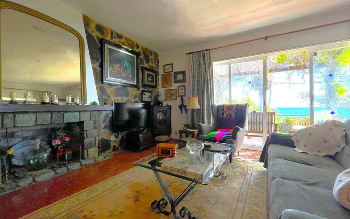 Прекрасна вілла в Андалусії з видом на море 250 кв.м