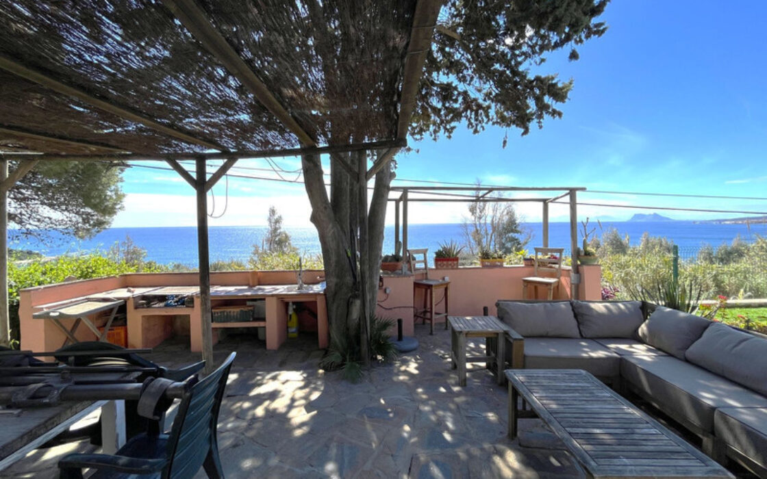 Прекрасна вілла в Андалусії з видом на море 250 кв.м