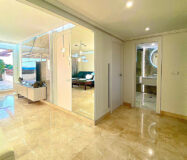 Квартира з терасою в Естепоні, 97 кв.м, біля моря