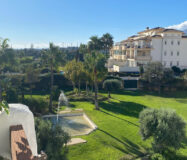 Квартира з терасою в Естепоні, 97 кв.м, біля моря