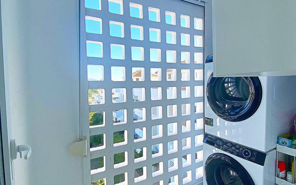 Квартира з терасою в Естепоні, 97 кв.м, біля моря