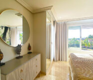 Квартира з терасою в Естепоні, 97 кв.м, біля моря