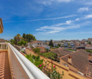 Вилла в Лас-Лагунас-де-Миджас, 389 кв.м, 5 комнат у моря