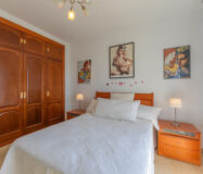 Вилла в Лас-Лагунас-де-Миджас, 389 кв.м, 5 комнат у моря