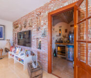 Вилла в Лас-Лагунас-де-Миджас, 389 кв.м, 5 комнат у моря