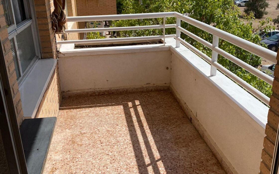 Апартаменты с террасой в San Vicente del Raspeig 80 кв.м.