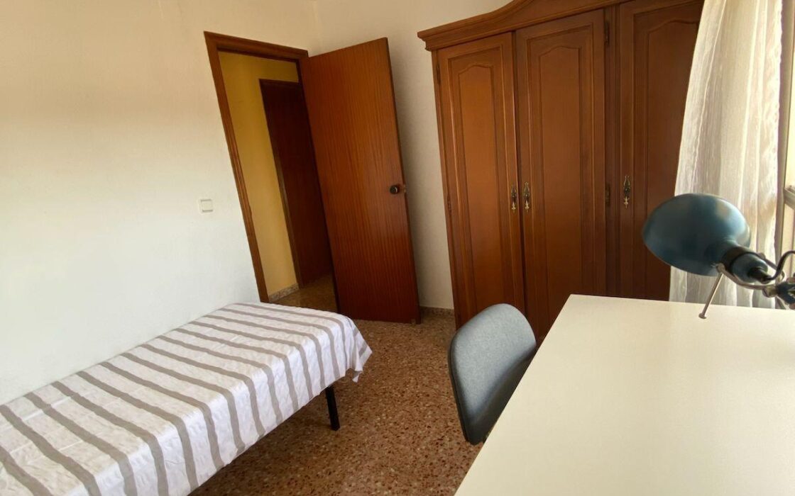 Апартаменты с террасой в San Vicente del Raspeig 80 кв.м.