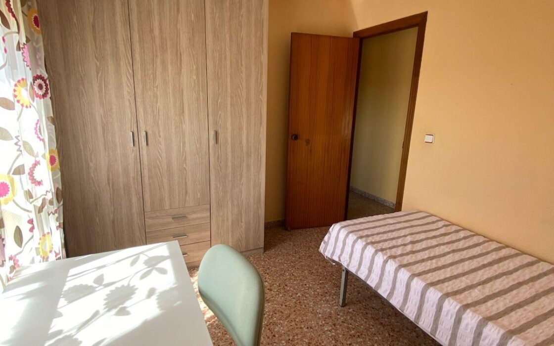 Апартаменты с террасой в San Vicente del Raspeig 80 кв.м.