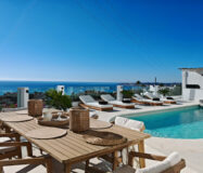 Вілла з панорамним видом на море в Бенальмадені 450 кв.м.