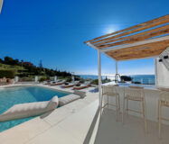 Вілла з панорамним видом на море в Бенальмадені 450 кв.м.