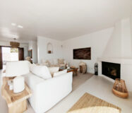 Вілла з панорамним видом на море в Бенальмадені 450 кв.м.