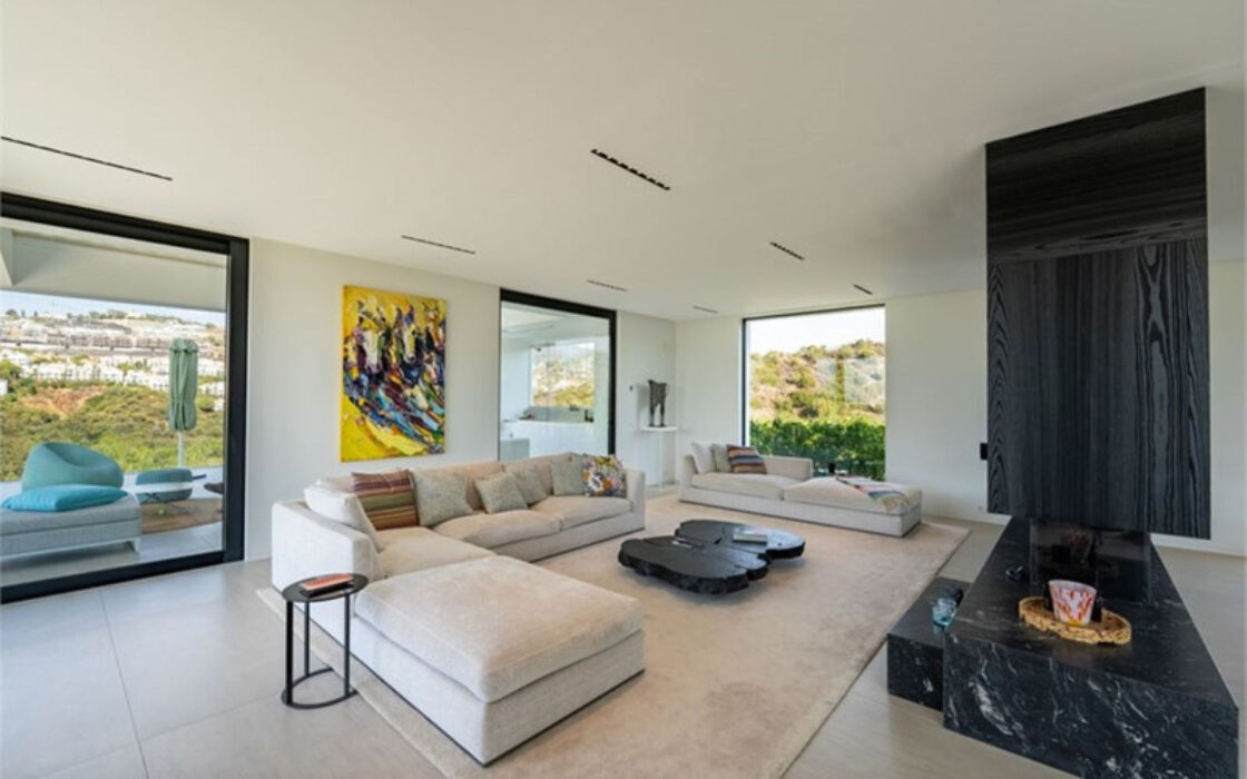 Розкішна вілла в Ла-Кінта з панорамним видом 770 кв.м.