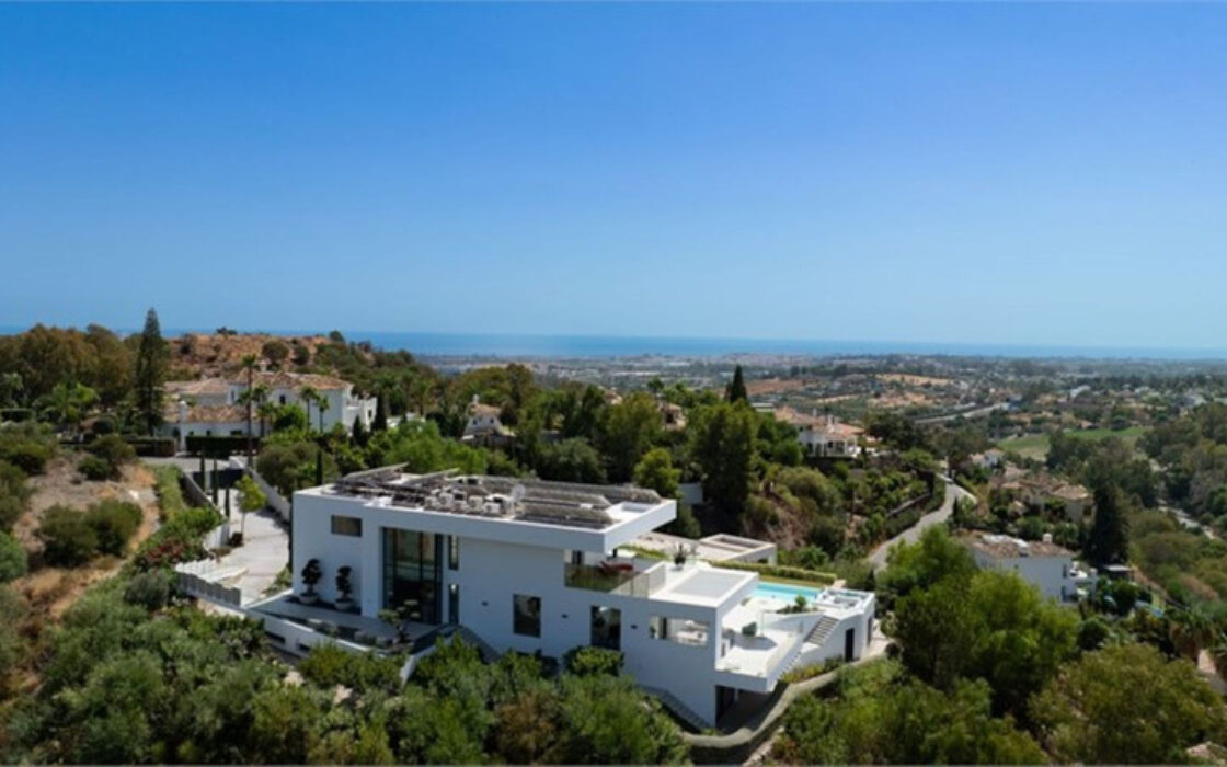 Розкішна вілла в Ла-Кінта з панорамним видом 770 кв.м.