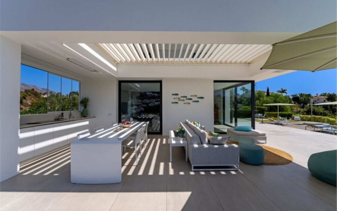 Розкішна вілла в Ла-Кінта з панорамним видом 770 кв.м.