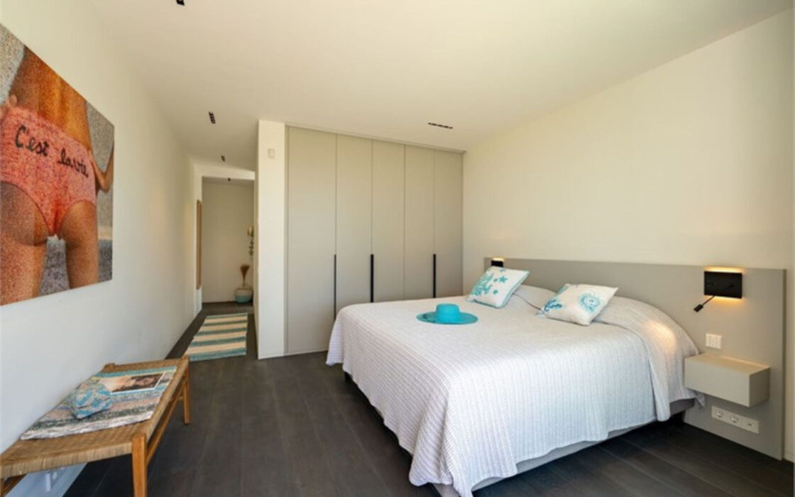 Розкішна вілла в Ла-Кінта з панорамним видом 770 кв.м.