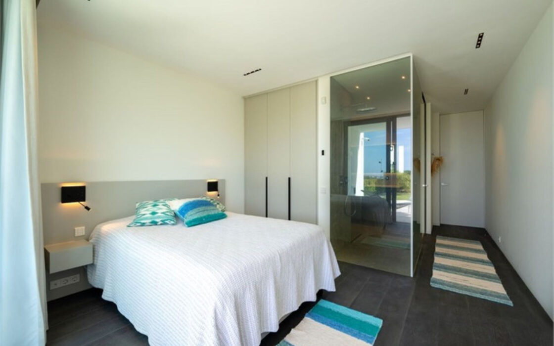 Розкішна вілла в Ла-Кінта з панорамним видом 770 кв.м.