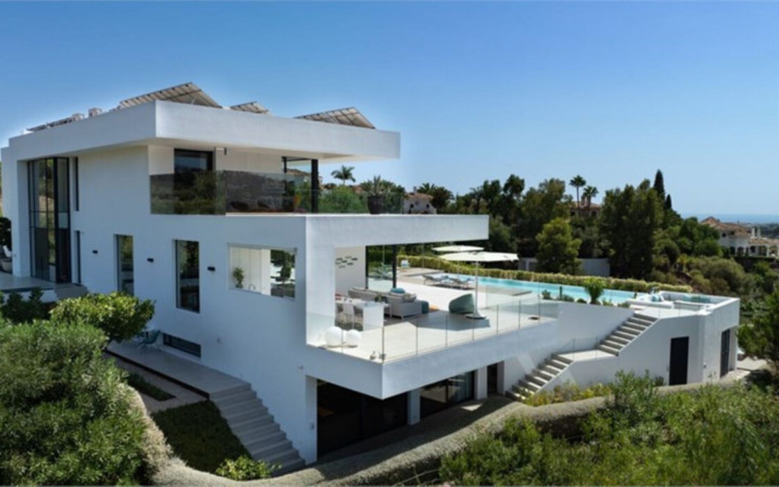 Розкішна вілла в Ла-Кінта з панорамним видом 770 кв.м.