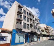 Апартаменты в Торревьехе 75 кв.м с террасой 700 м до моря