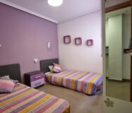 Апартаменты в Торревьехе 75 кв.м с террасой 700 м до моря