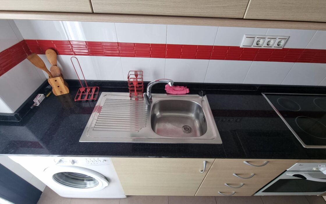 Апартаменты в Торревьехе 75 кв.м с террасой 700 м до моря