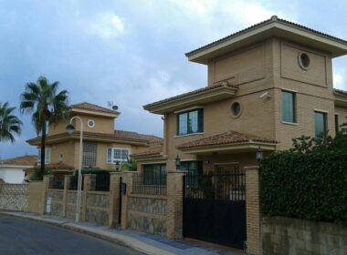 Вілла з басейном у Бенідормі, 480 кв.м, панорамний вид