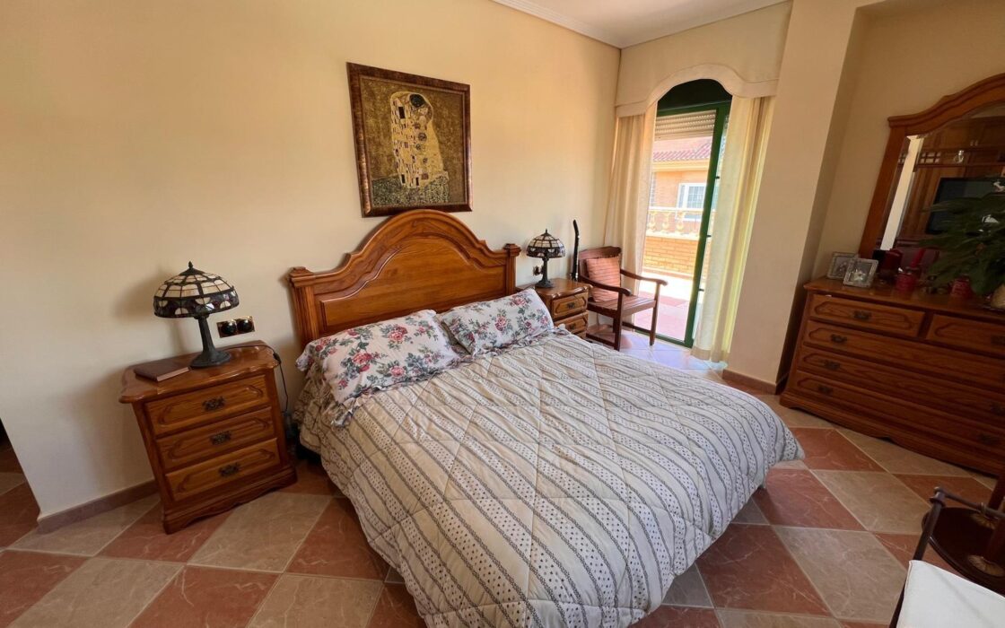 Вілла з басейном у Бенідормі, 480 кв.м, панорамний вид