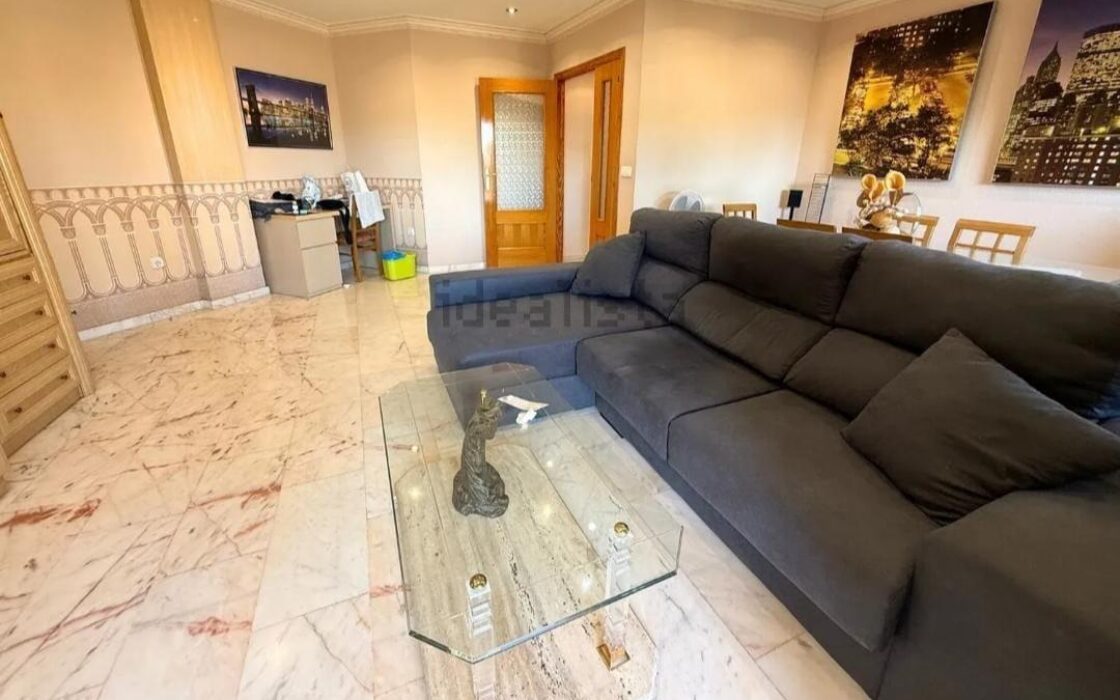 Апартаменты 121 кв.м с террасой в San Vicente del Raspeig