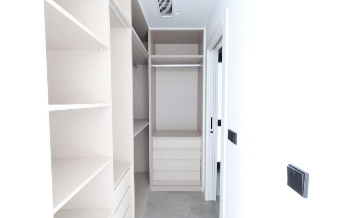 Будинок в Лос-Алькасарес, 122 кв.м, 4 кімнати, новобудова