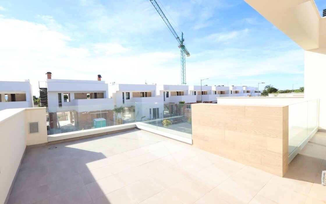 Будинок в Лос-Алькасарес, 122 кв.м, 4 кімнати, новобудова