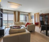 Трикімнатні квартири біля моря в Торрев’єсі 175 кв.м