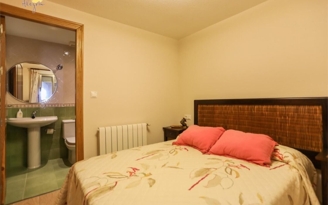 Трикімнатні квартири біля моря в Торрев’єсі 175 кв.м