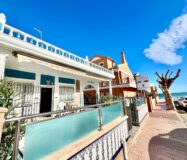 Таунхаус с террасой 110 м² у пляжа Ла Мата Торревьеха