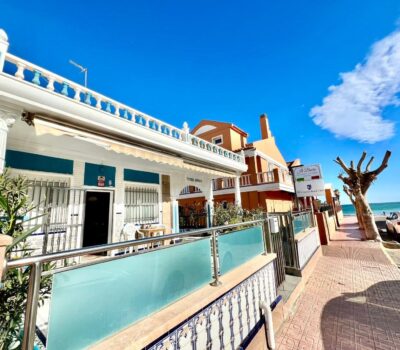 Таунхаус з терасою 110 м² у пляжу Ла Мата Торрев’єха