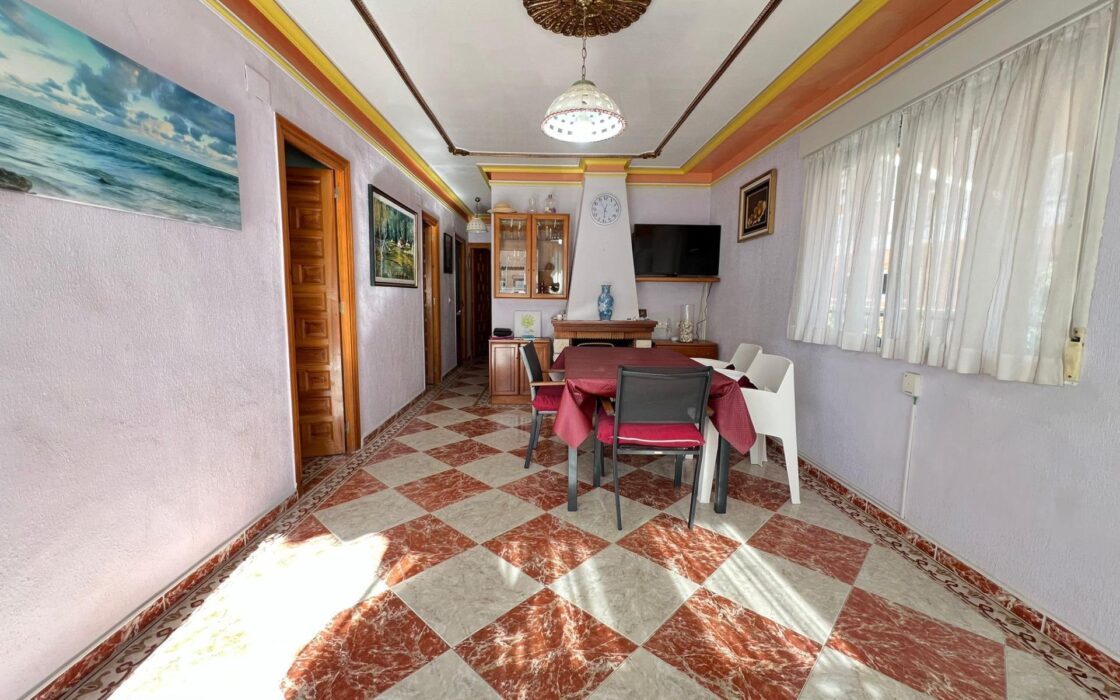 Таунхаус с террасой 110 м² у пляжа Ла Мата Торревьеха