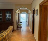 Исключительная квартира в центре Торревьехи 160 кв.м с террасой