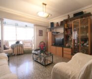 Апартаменти в Аликанте 88 кв.м з балконом та 3 спальнями