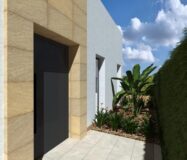 Дом в Полопе 101 кв.м с бассейном и расстоянием до моря 9 км