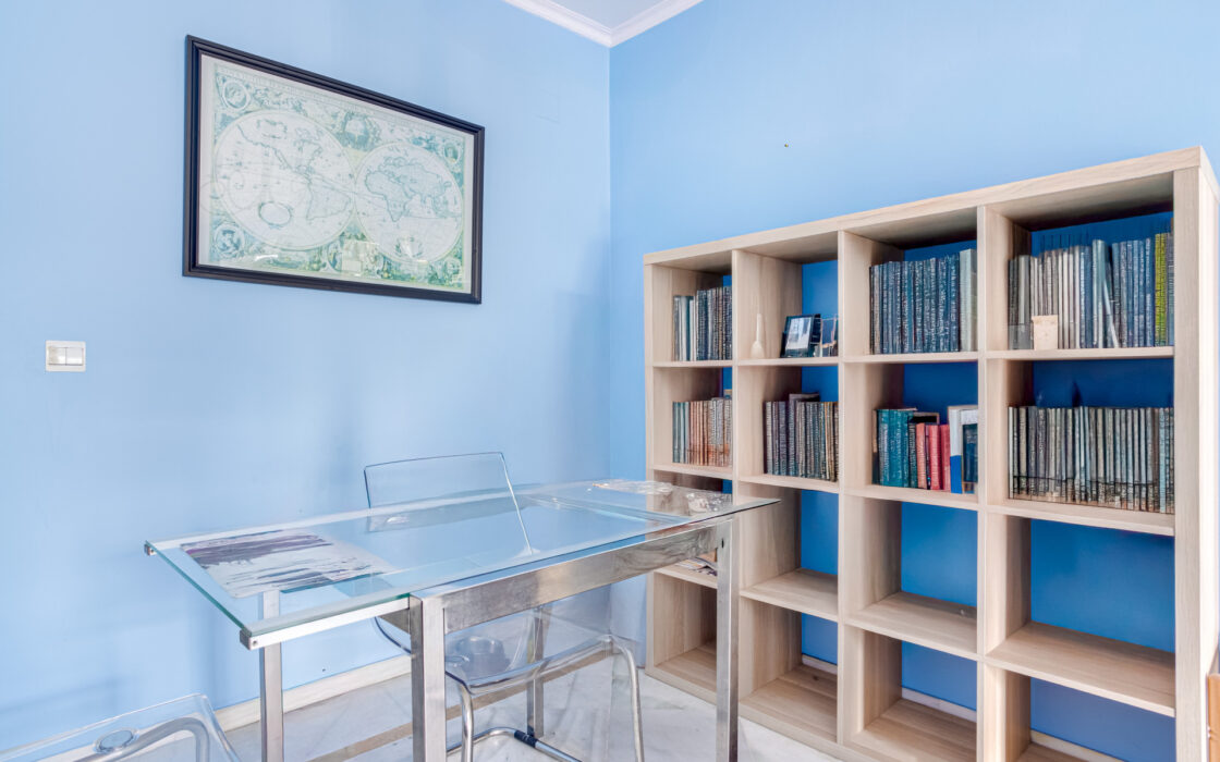 Квартира с террасой в Нуэва Андалусия, 78 кв.м, Марбелья