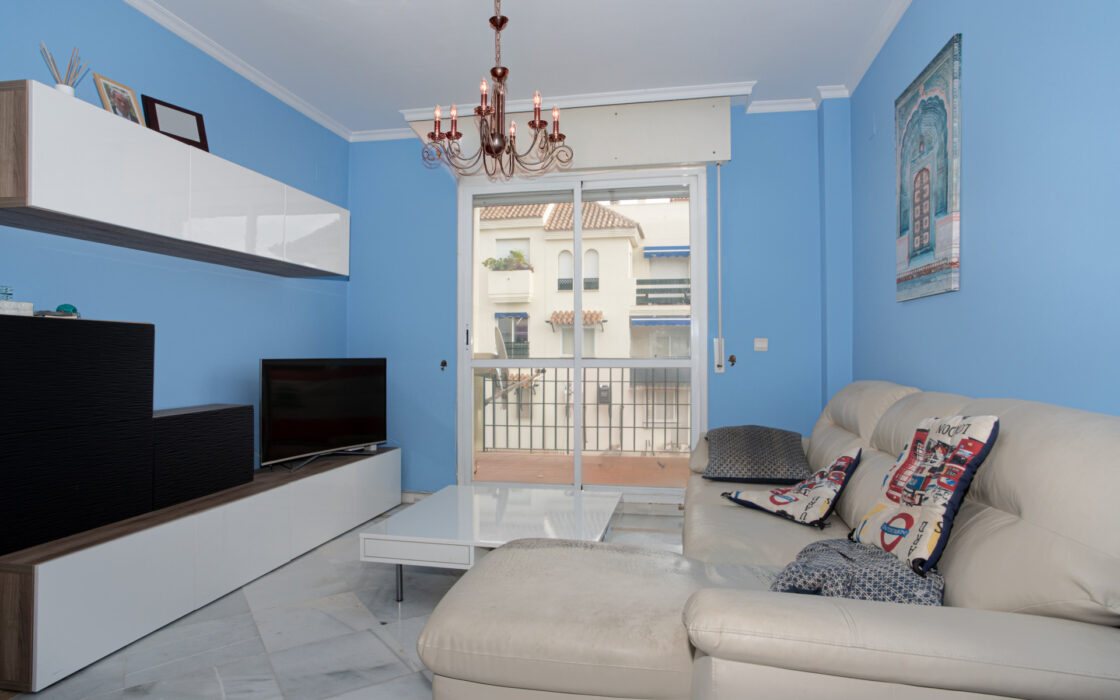 Квартира с террасой в Нуэва Андалусия, 78 кв.м, Марбелья