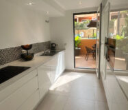 Квартира 2+2 с террасами в Эльвирии у моря