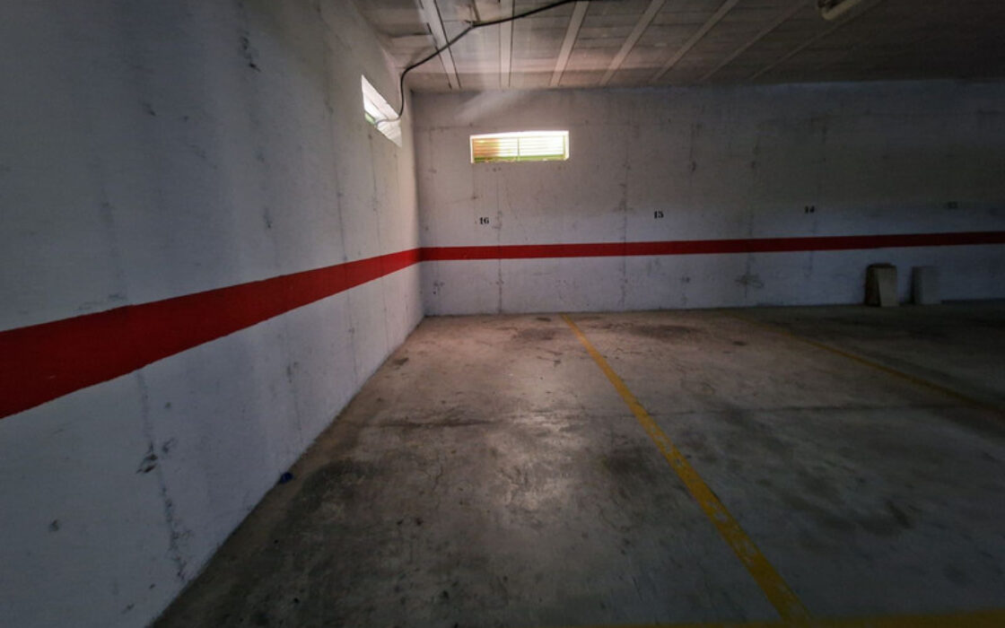 Квартира с террасой у моря в Марбелье, 154 кв.м, 3 спальни