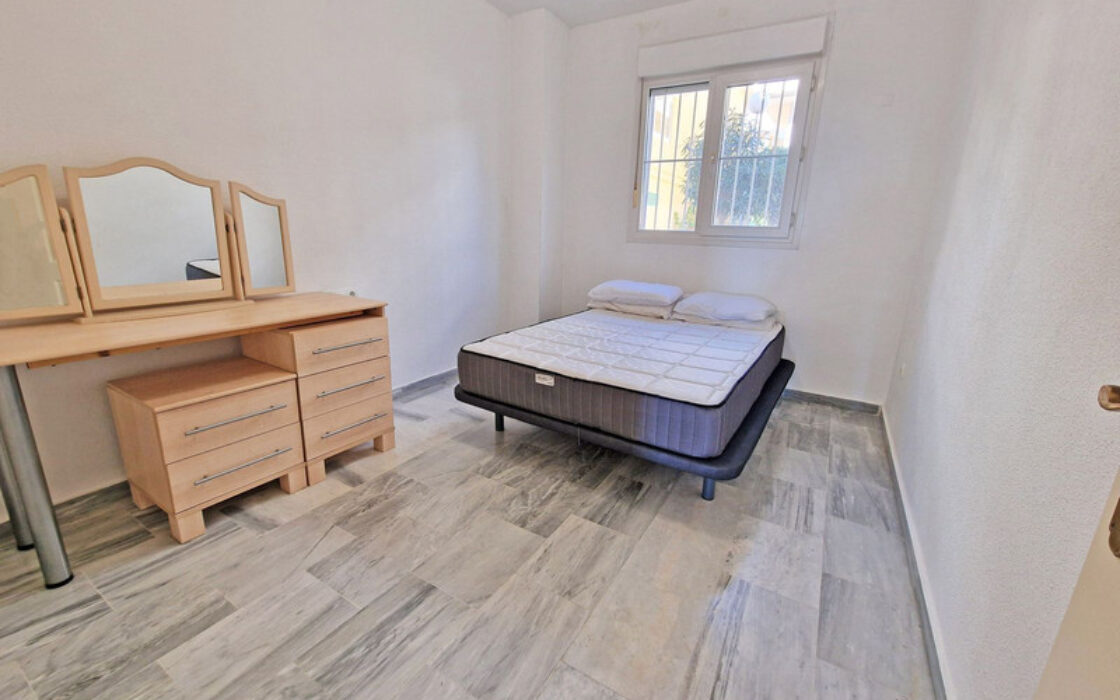 Квартира с террасой у моря в Марбелье, 154 кв.м, 3 спальни