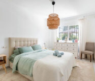 Елегантна квартира з 2 спальнями в Марбельї з терасою