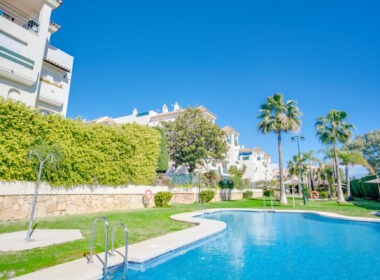 Квартира 2 спальни в Lorcrimar, близко к Пуэрто Банус