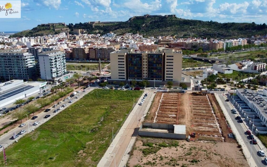 Новые дома с террасами в Сагунто 3-4 спальни до 193 кв.м.