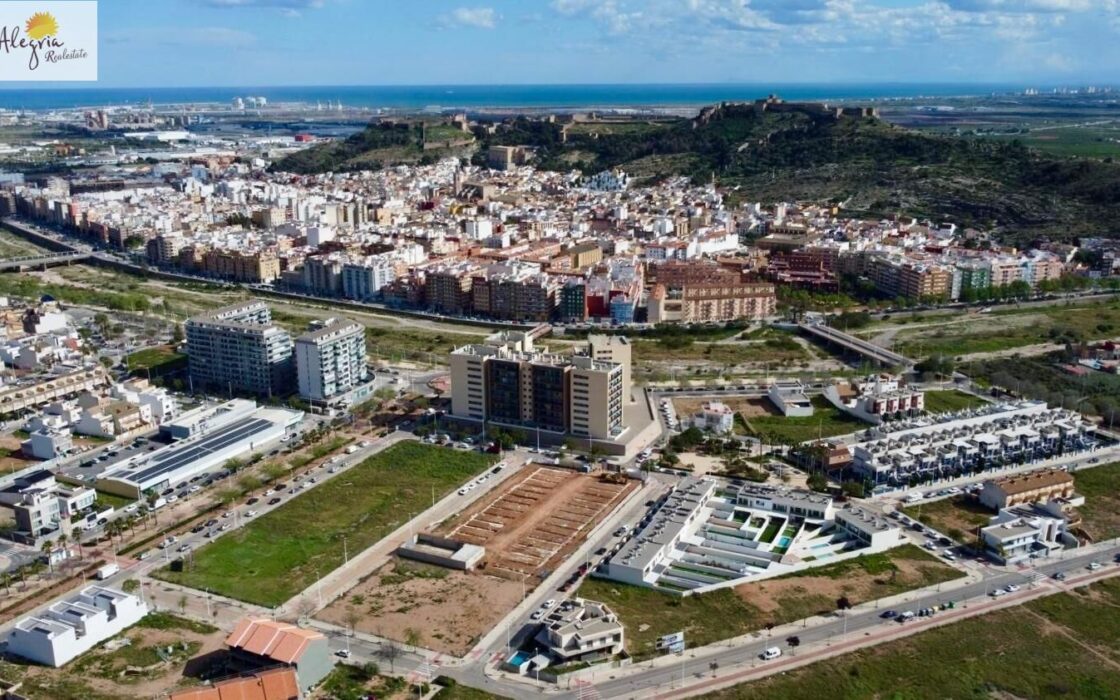 Новые дома с террасами в Сагунто 3-4 спальни до 193 кв.м.